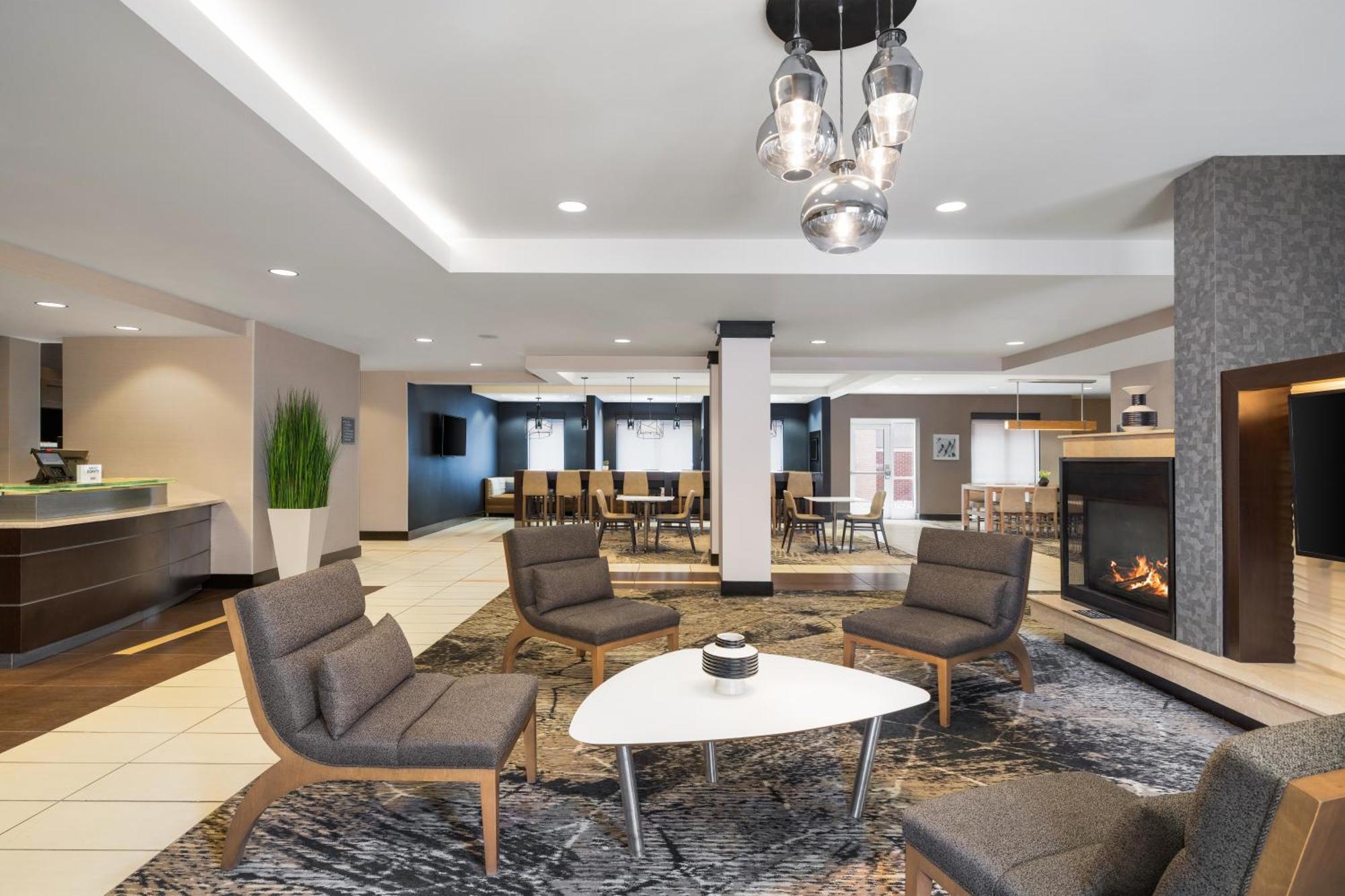 Residence Inn By Marriott Des Moines Downtown מראה חיצוני תמונה