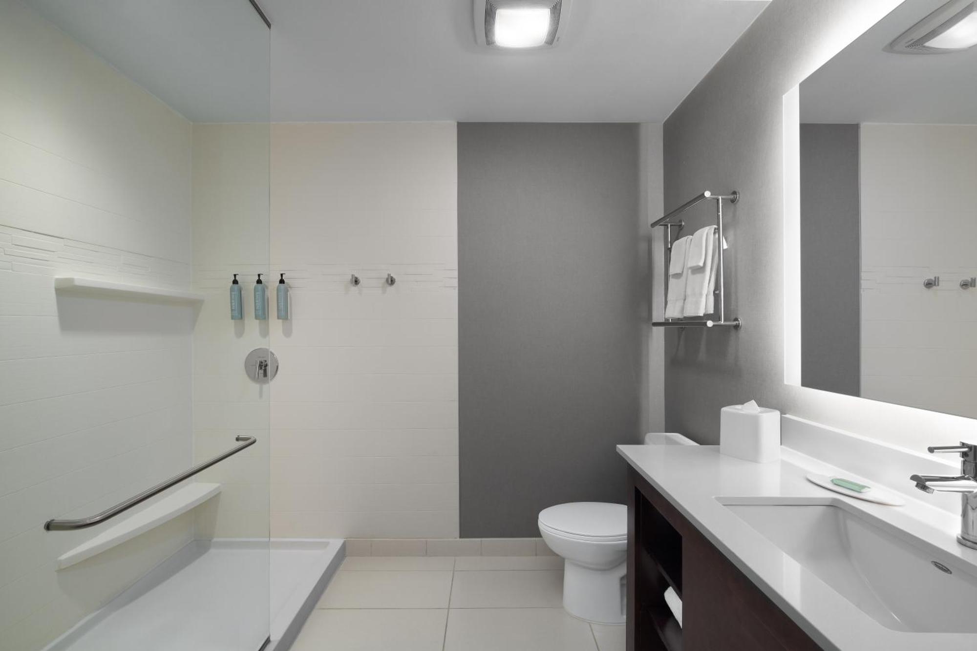 Residence Inn By Marriott Des Moines Downtown מראה חיצוני תמונה