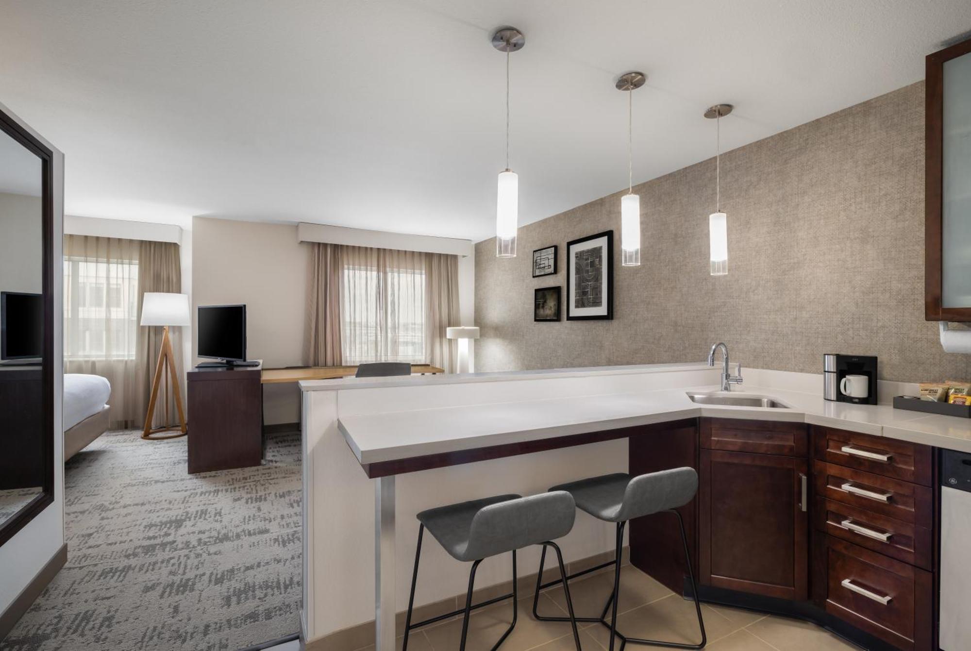Residence Inn By Marriott Des Moines Downtown מראה חיצוני תמונה