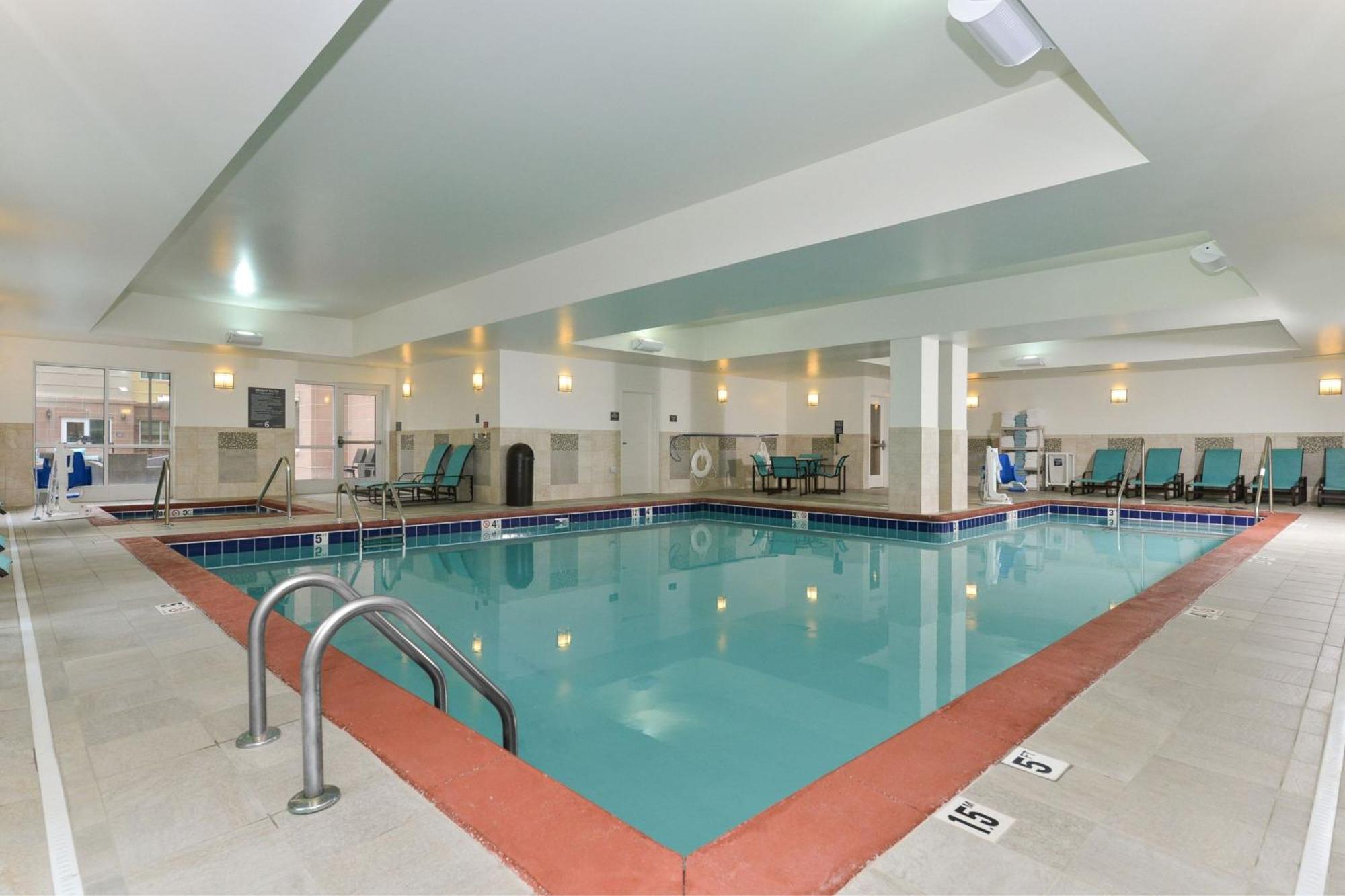 Residence Inn By Marriott Des Moines Downtown מראה חיצוני תמונה