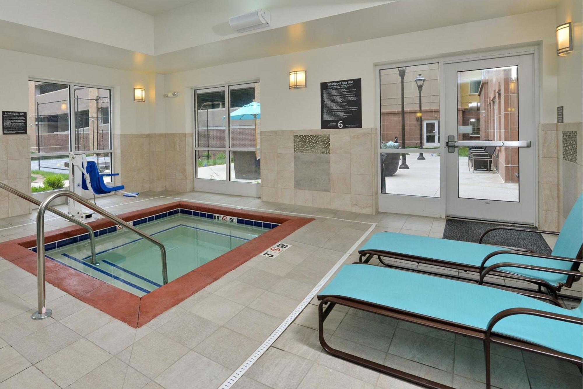Residence Inn By Marriott Des Moines Downtown מראה חיצוני תמונה