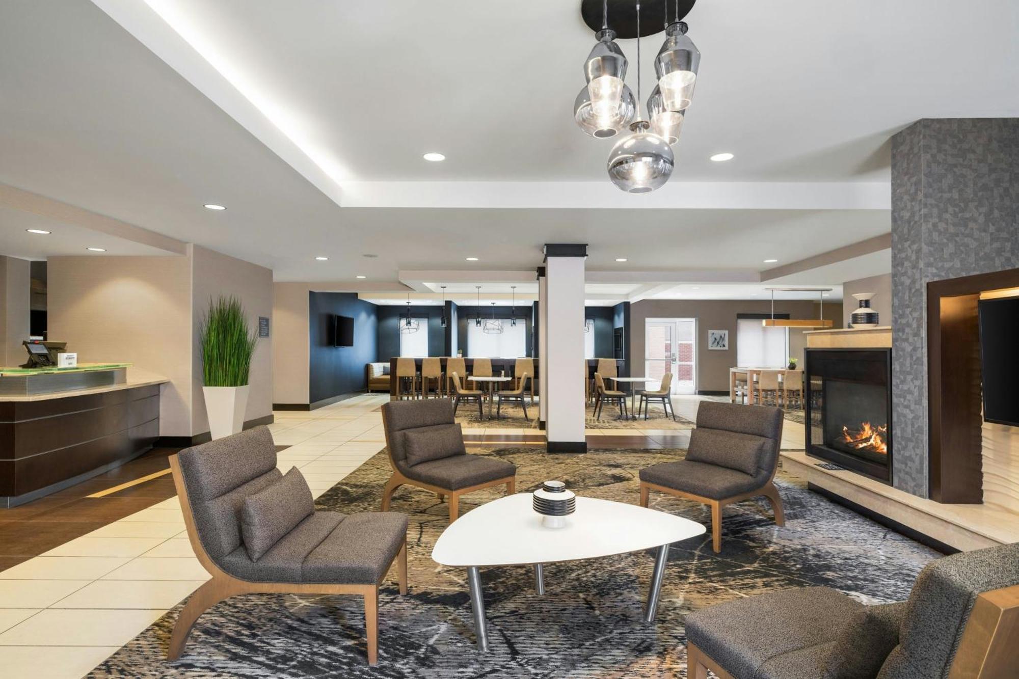 Residence Inn By Marriott Des Moines Downtown מראה חיצוני תמונה