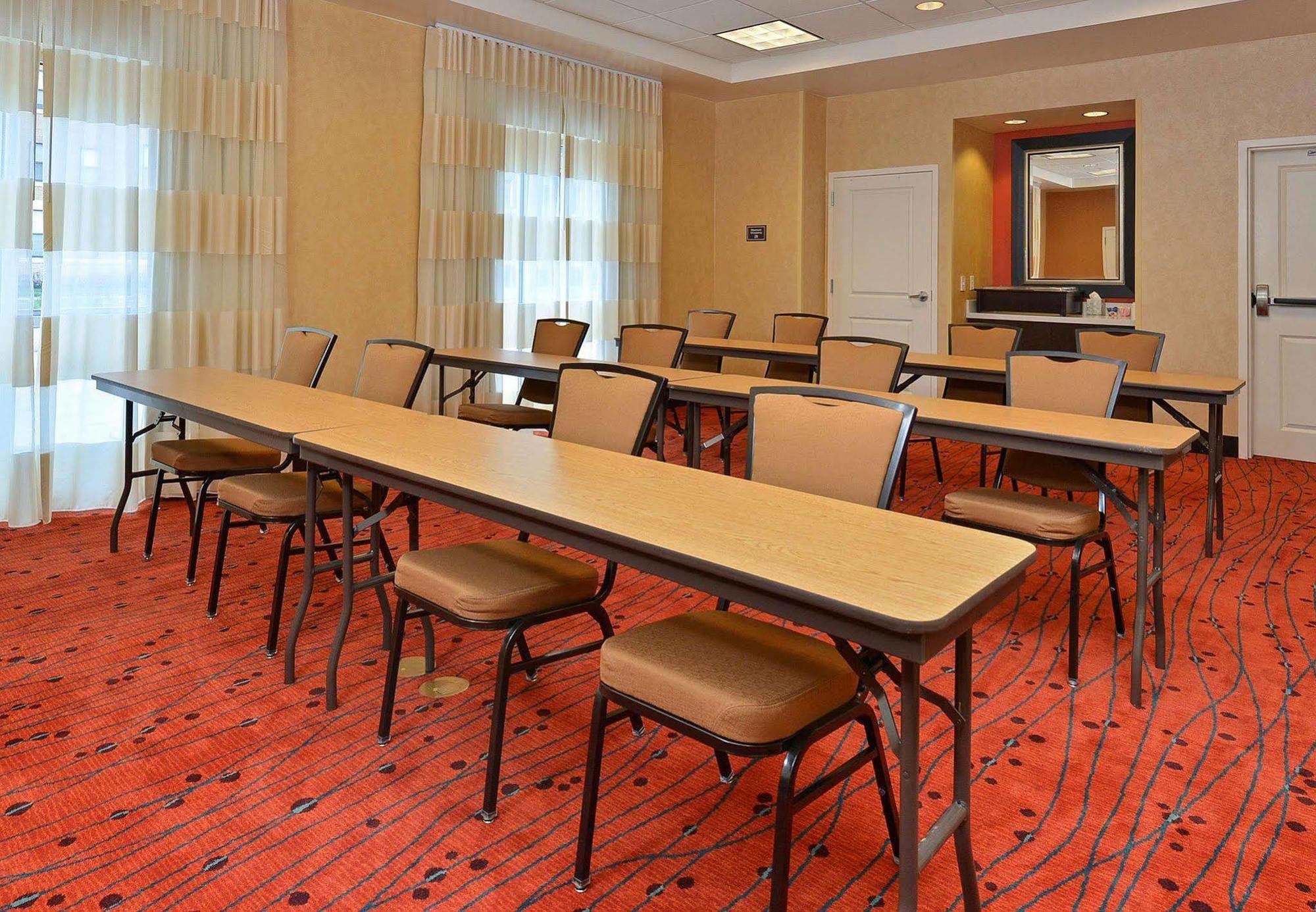 Residence Inn By Marriott Des Moines Downtown מראה חיצוני תמונה